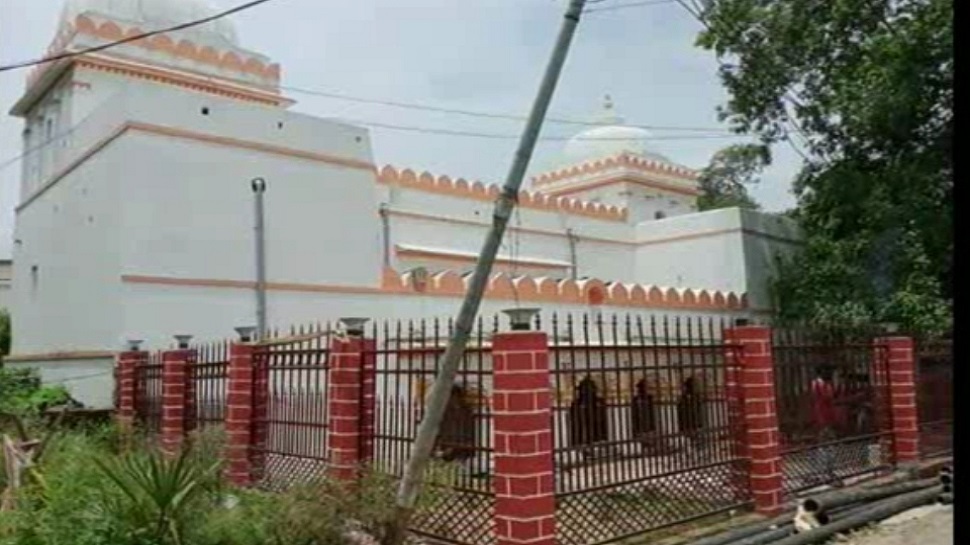 ଐତିହାସିକ କୀର୍ତ୍ତିରାଜି ସହ ଷଡ଼ଯନ୍ତ୍ର! ରାଣୀ ବଖରୀ ହେବ ନିମନ୍ତ୍ରଣ ରେସ୍ତୋରାଁ, ଅସନ୍ତୁଷ୍ଟ ଜନତା ଐତିହାସିକ କୀର୍ତ୍ତିରାଜି ସହ ଷଡ଼ଯନ୍ତ୍ର! ରାଣୀ ବଖରୀ ହେବ ନିମନ୍ତ୍ରଣ ରେସ୍ତୋରାଁ, ଅସନ୍ତୁଷ୍ଟ ଜନତା