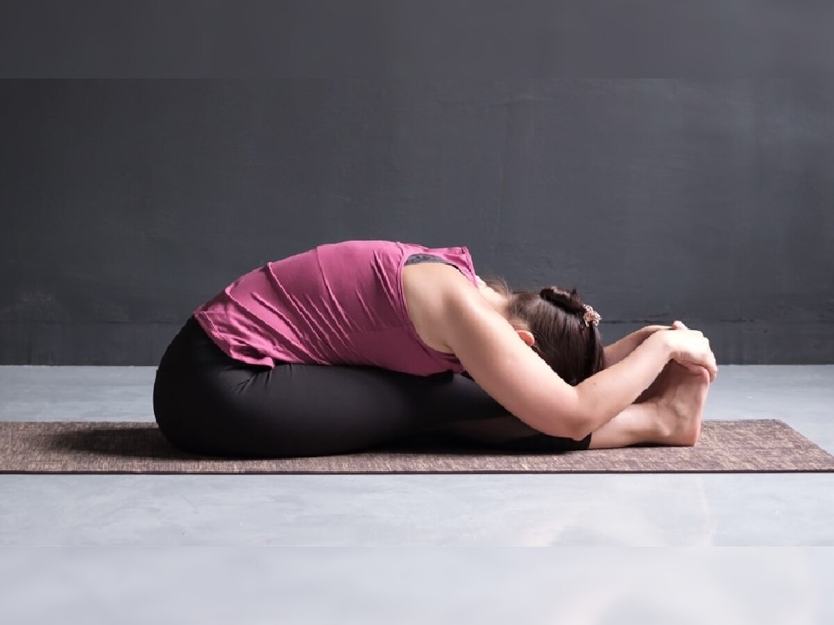 (benefits of Paschimottanasana) 