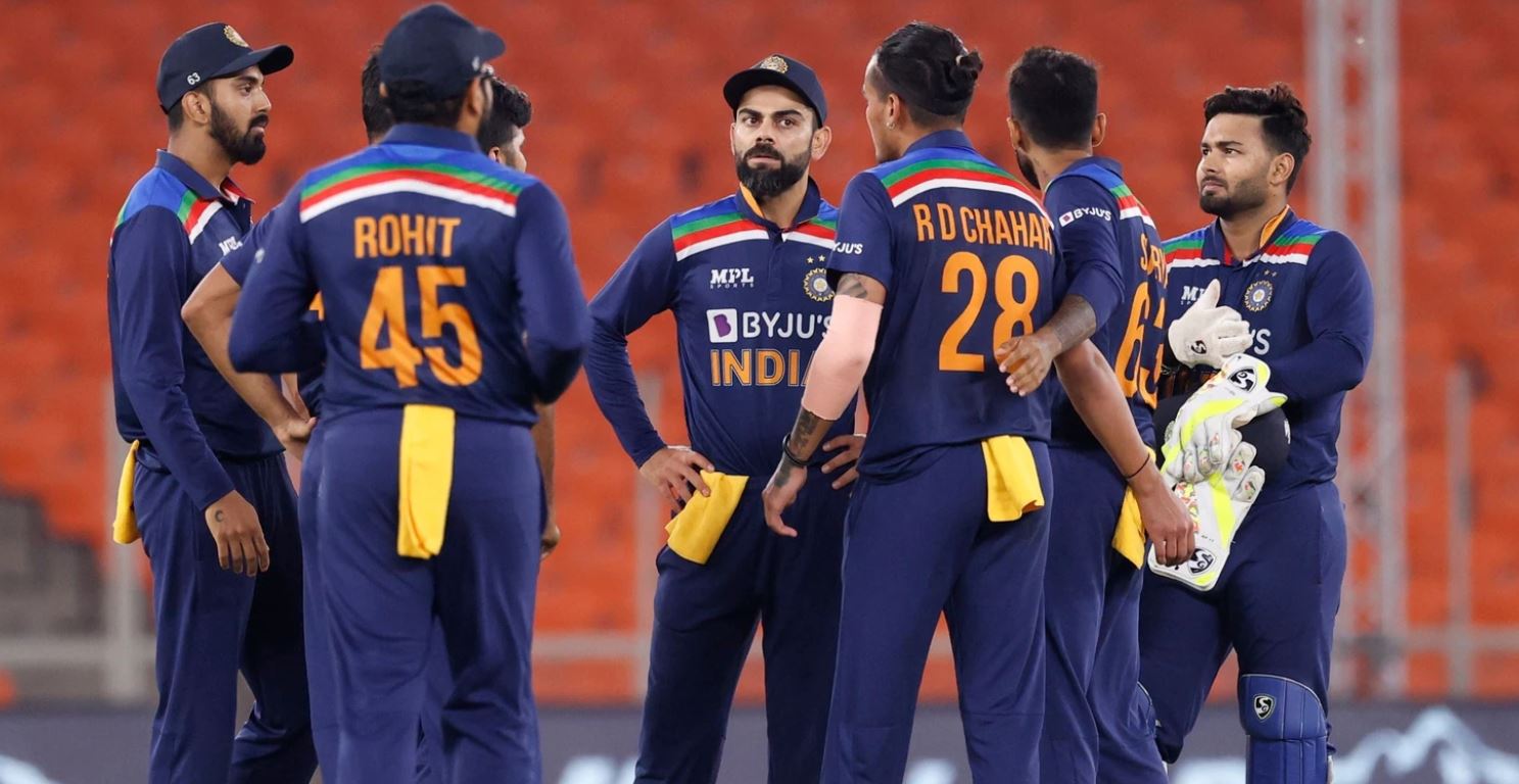 टीम इंडिया के इन 4 खिलाड़ियों के साथ हुआ बेहद बुरा, कांच की तरह टूटा टी20 वर्ल्ड कप खेलने का सपना