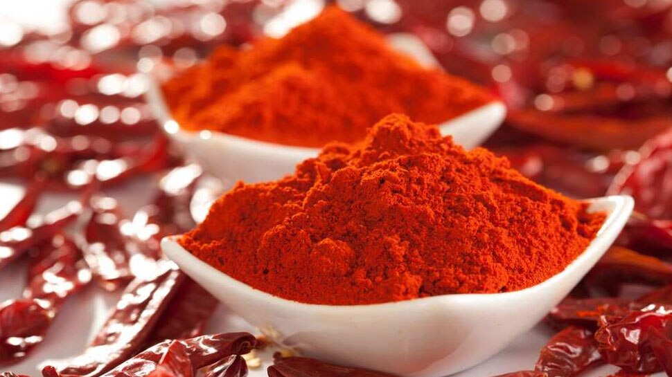 कहीं आपका लाल मिर्च पाउडर नकली तो नहीं? कुछ सेकेंड में ऐसे करें पहचान