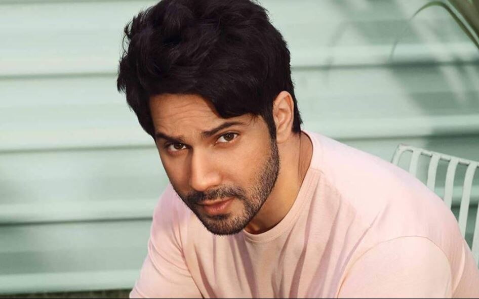 पत्नी नताशा को छोड़ वरुण धवन ने इस एक्ट्रेस के साथ लगाए ठुमके, दिखा अनोखा अंदाज