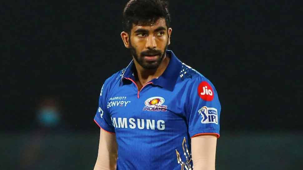 IPL 2021: 22 साल के बॉलर से Jasprit Bumrah को खतरा, इस मामले में छोड़ सकता है पीछे