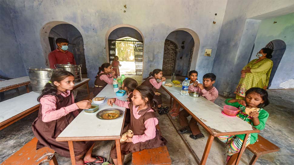 राजस्थान शिक्षा विभाग में 29 हजार पदों के लिए भर्तियां;  इसी महीने शुरू होगी नियुक्ति की प्रक्रिया