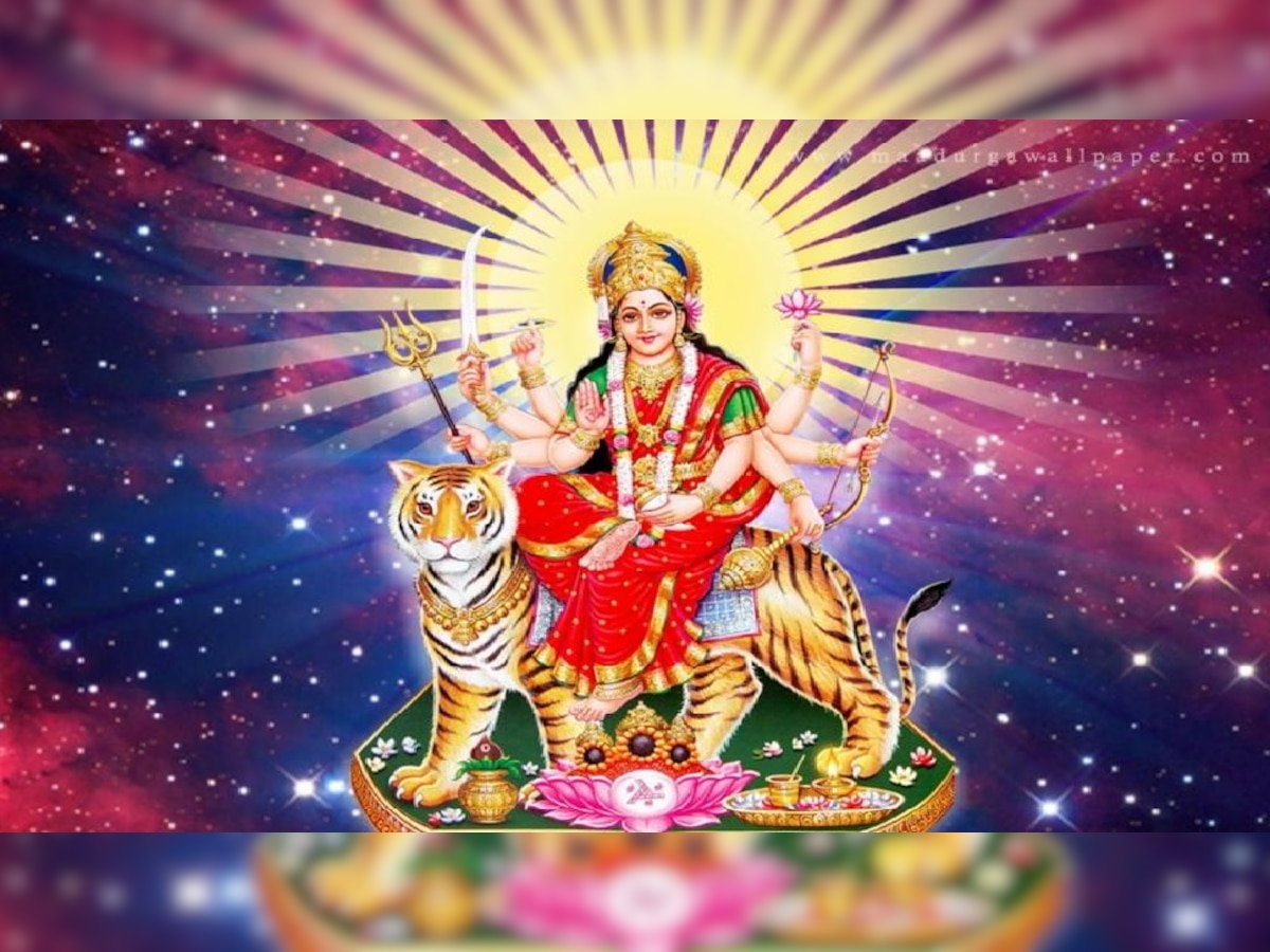 Navratri 2021: मां दुर्गा का डोली में आगमन ...