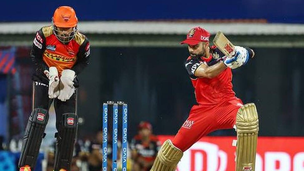 IPL: रोमांचक मुकाबले में हैदराबाद ने मारी बाजी, RCB ने 4 रनों से गंवाया मैच