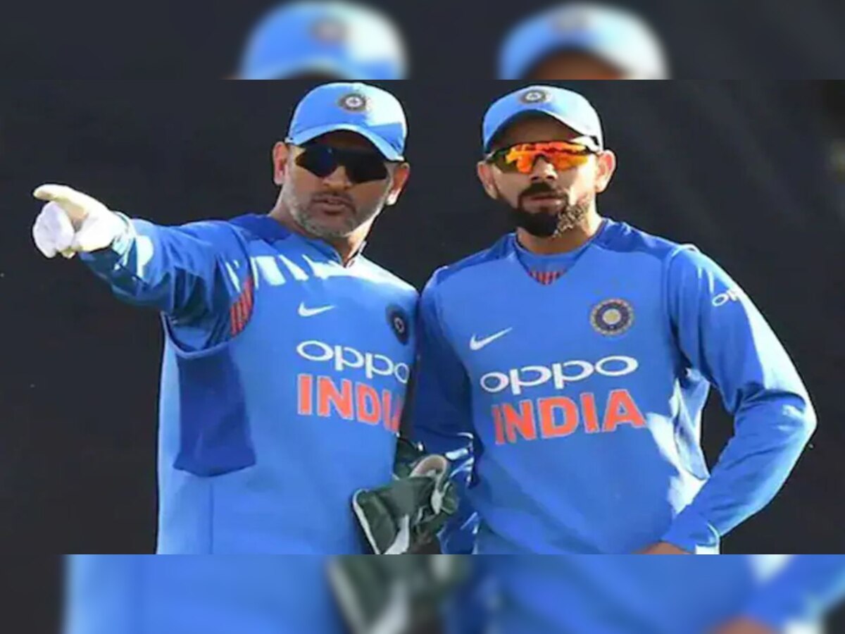 MS Dhoni with Virat Kohli