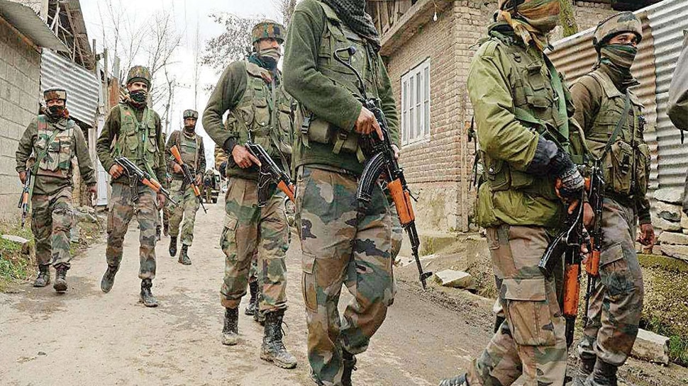 Jammu Kashmir:सुरक्षाबलों और आतंकियों के बीच मुठभेड़ में जैश-ए-मोहम्मद का टॉप कमांडर ढ़ेर
