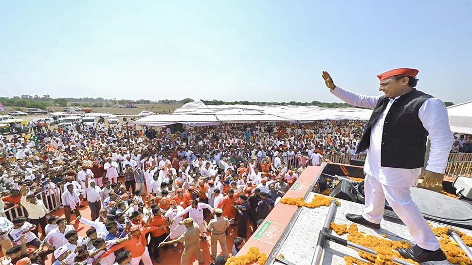 बुंदेलखंड की जनता BJP के वोटों पर चलाएगी बुलडोजर; ‘समाजवादी विजय रथ यात्रा' में बोले अखिलेश