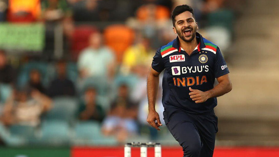 T20 World Cup 2021: Shardul Thakur की टीम इंडिया में सरप्राइज एंट्री, इस प्लेयर को अचानक किया गया बाहर