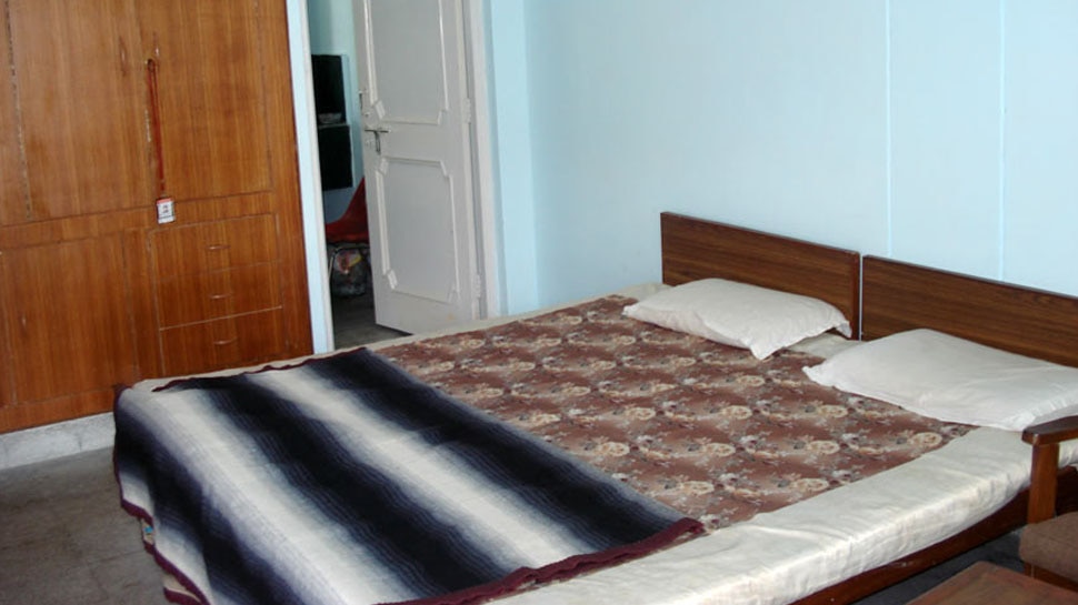 वैष्णो देवी भवन पर 120 रुपये में पा सकते हैं बेड You can get beds at Vaishno Devi Bhawan for Rs 120