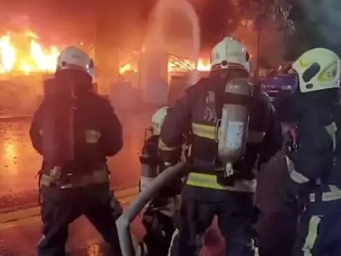 ताइवान की इमारत में भीषण आग, 46 लोगों की मौत 100 से ज्यादा घायल