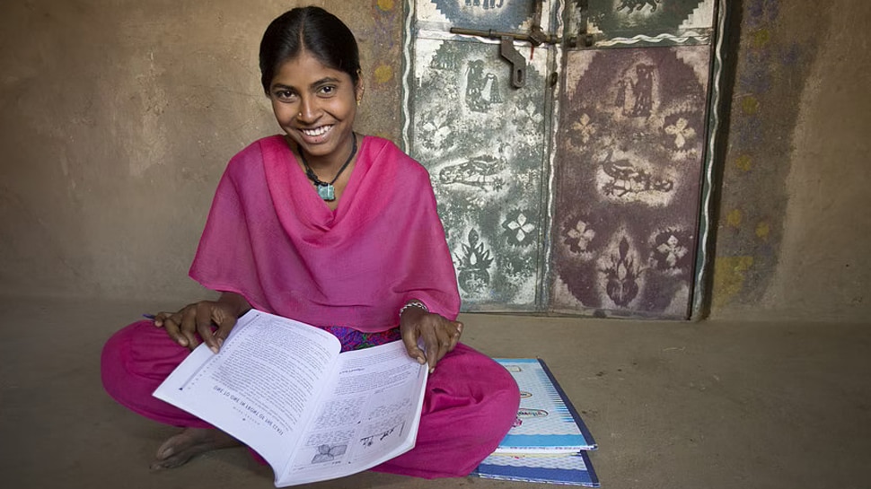 इस राज्य में पढ़ाई के लिए लड़कियों को मिलेंगे 15000 रुपये! जानें शर्त और कैसे करें आवेदन