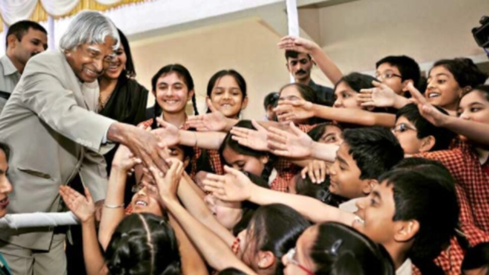 जब APJ Abdul Kalam से नन्हें छात्र ने पूछा- क्या है भारत की सबसे बड़ी ताकत और कमजोरी