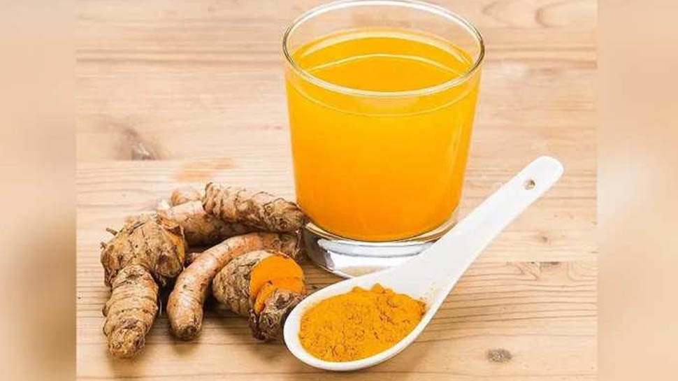 Benefits of drinking Hot Water with jaggery haldi garlic honey and ...