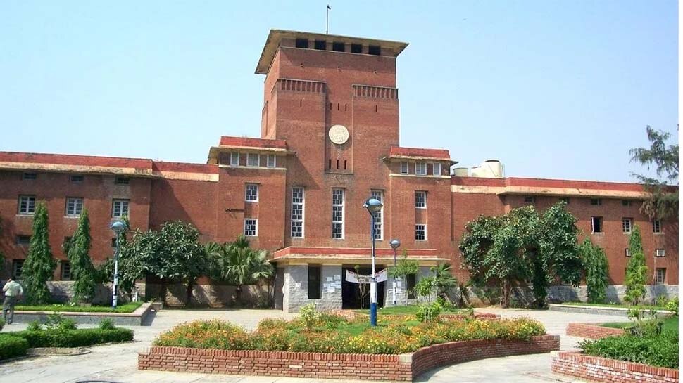 DU ADMISSION: इन काॅलेजों ने तीसरी ‘कटऑफ’ लिस्ट जारी की; 48 हजार सीटें फुल