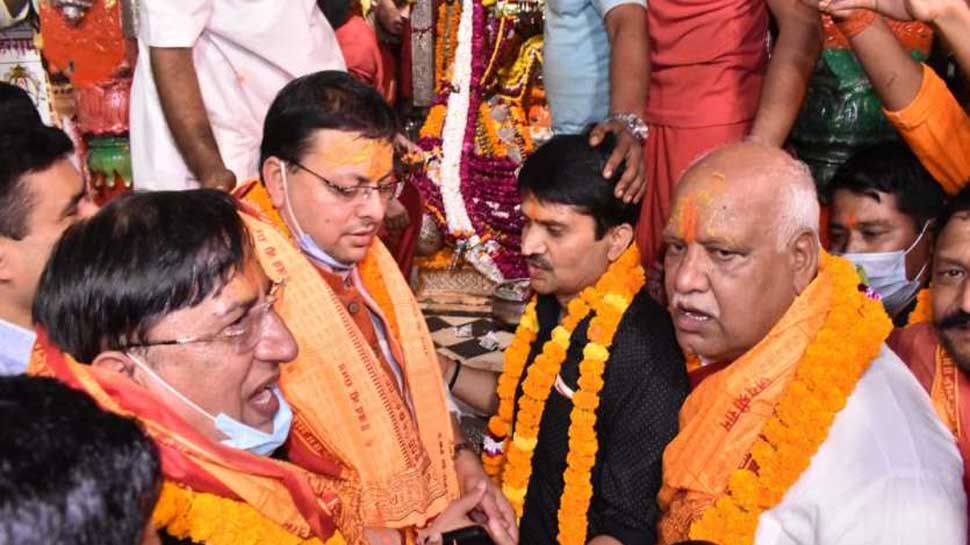 उत्तराखंड के CM बनने के बाद पहली बार अयोध्या पहुंचे पुष्कर सिंह धामी, नारा दिया- 'अबकी बार 60 पार'