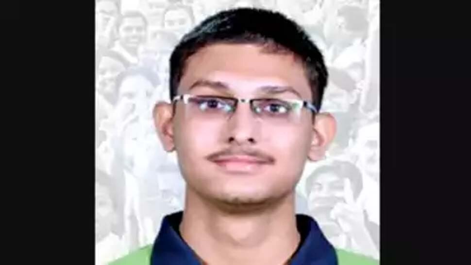 JEE Advanced 2021 UP Topper: आवेग जैन ने किया टॉप, जानें सफलता के मंत्र