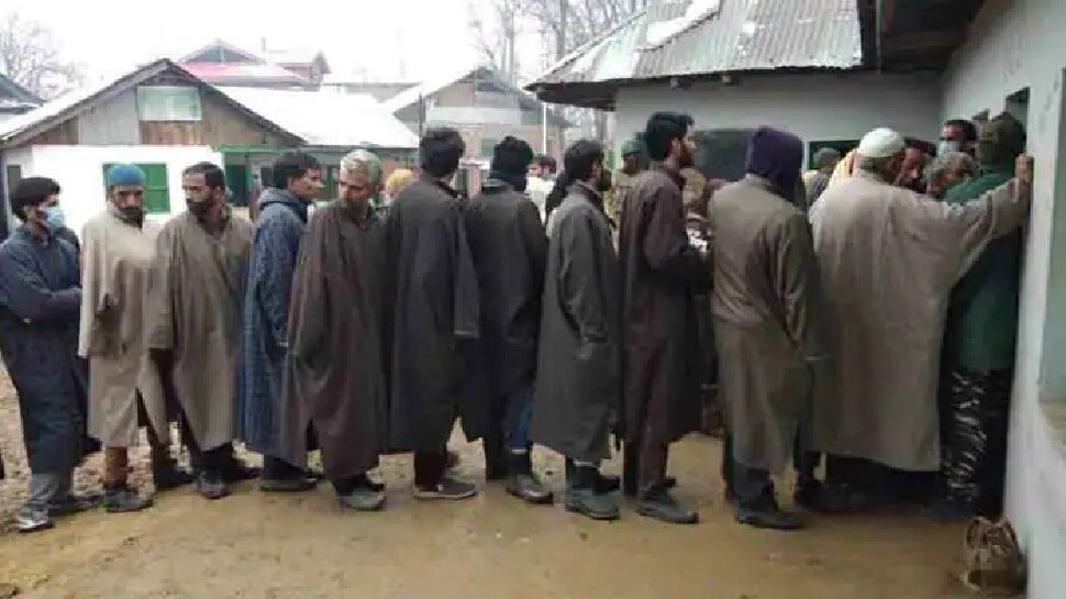 तीसरे नंबर पर धरती का स्वर्ग