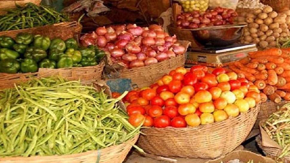 Vegetable Price Rise: प्याज ने रुलाया! जानिए क्या है सब्जियों के दामों में तेजी का कारण?
