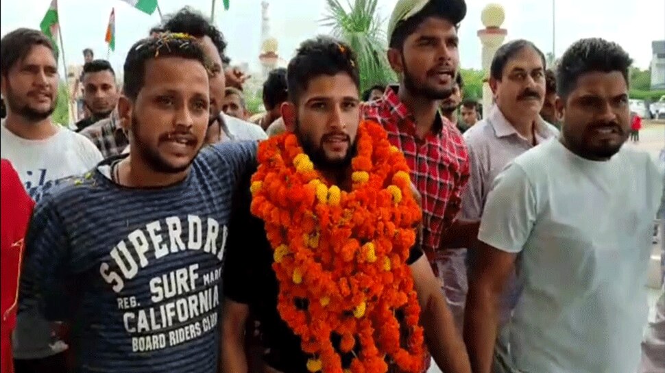 विशाल जूड ने सुनाई आपबीती, बोले- तिरंगा फहराने और हिंदुस्तान जिंदाबाद के नारे लगाने की मिली सजा