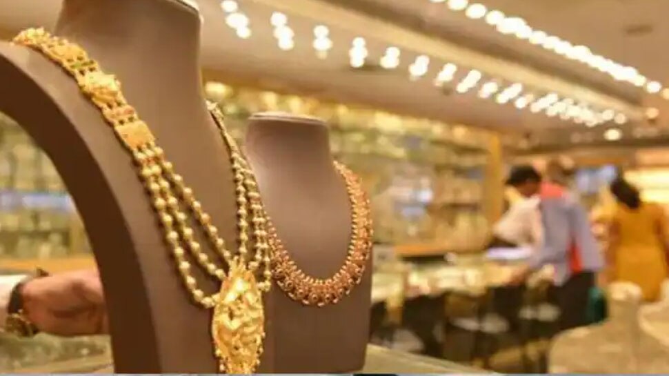 Gold Rate Today: खुशखबरी! नहीं बढ़े 24 कैरेट सोने के दाम, चांदी के दाम भी कम