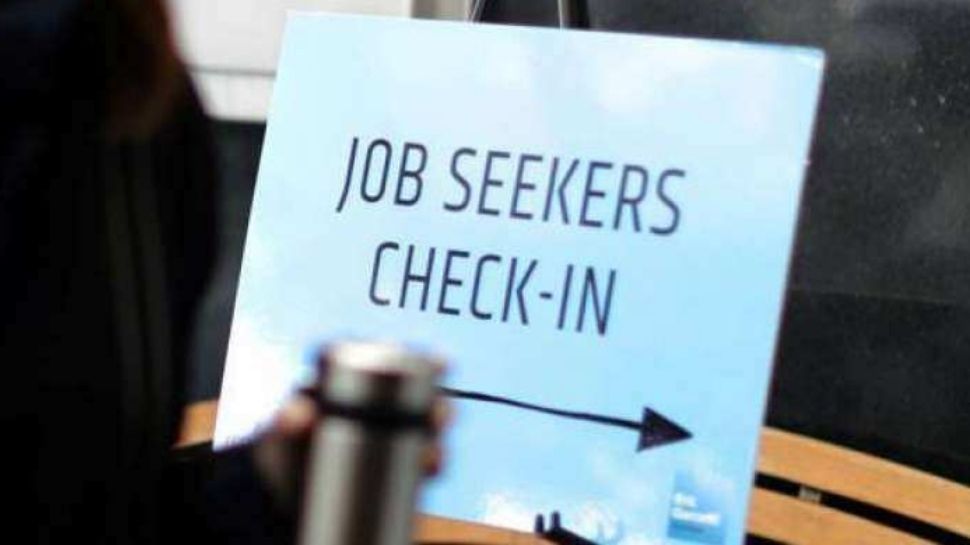 Jobs in Delhi: दिल्ली सरकार के रोजगार 2.0 ऐप से पाएं नौकरी, सभी जानकारियां एक प्लेटफॉर्म पर