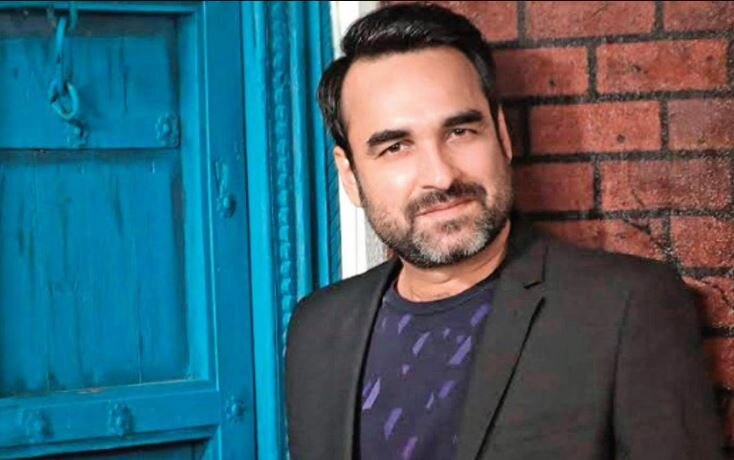 पंकज त्रिपाठी ने दिखाया देसी अवतार, ढोलक बजाते हुए लूटी महफिल