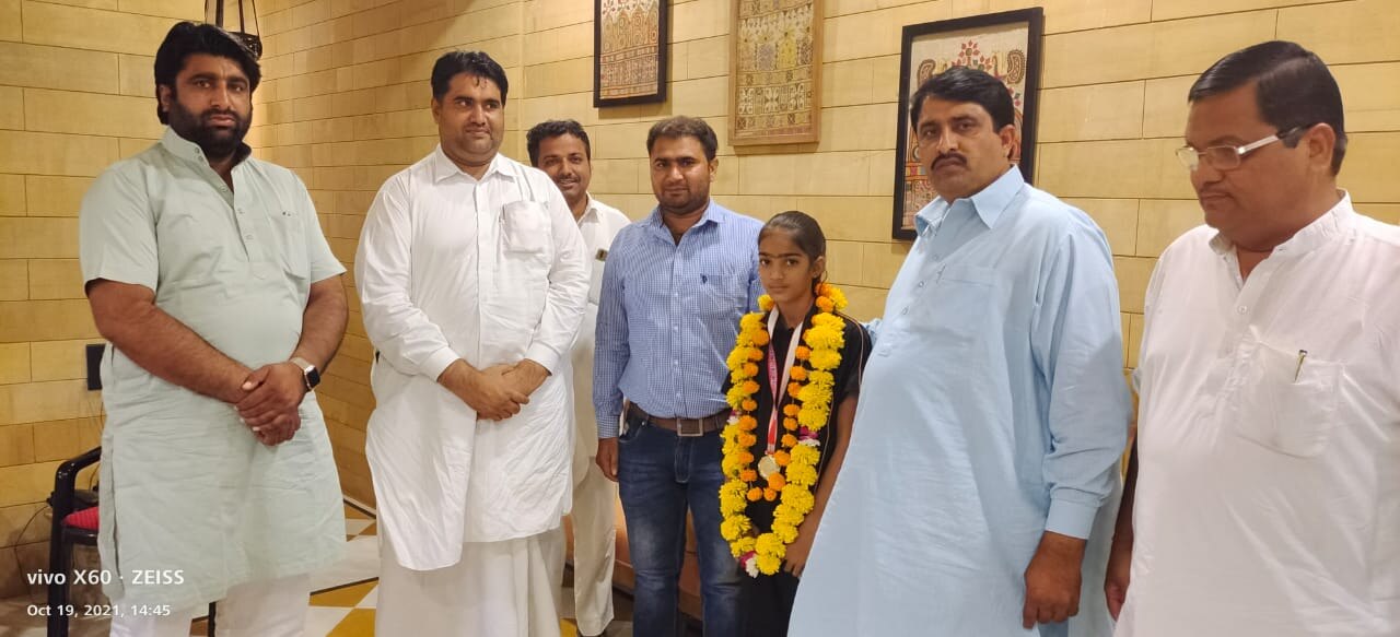 Jaisalmer की बेटी ने ताइक्वांडो कंपटीशन में जीता गोल्ड मेडल