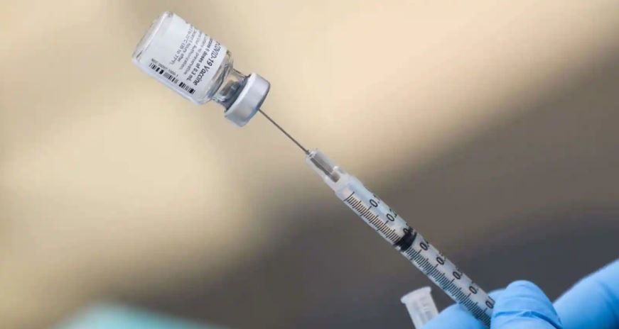 100 Crore Corona Vaccination: जल्द ही पूरे होने वाले हैं 100 करोड़ टीकाकरण, शुरू हुईं जश्न की तैयारियां
