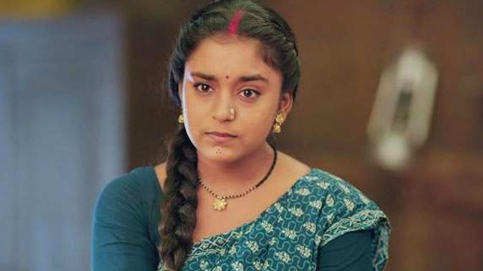 Imlie Spoiler Alert: थाने में फूटा इमली के गुस्से का ज्वालामुखी, पुलिस वालों के सामने प्रणब को जमकर धोया