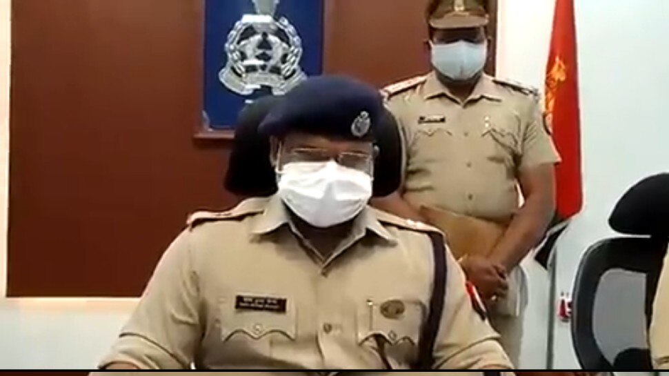 फर्जी जमानतदारों के गिरोह का हुआ पर्दाफाश: नकली दस्तावेजों पर कई अपराधियों की कराई जमानत, 4 आरोपी गिरफ्तार