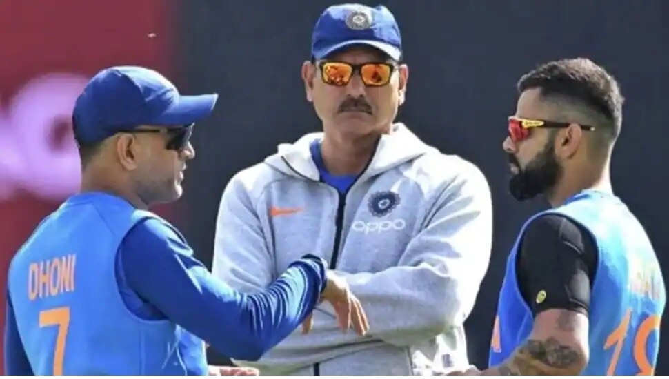 धोनी के इस ब्रह्मास्त्र से ध्वस्त होंगे पाक गेंदबाज़, दो बार लगा चुका है छक्कों की हैट्रिक