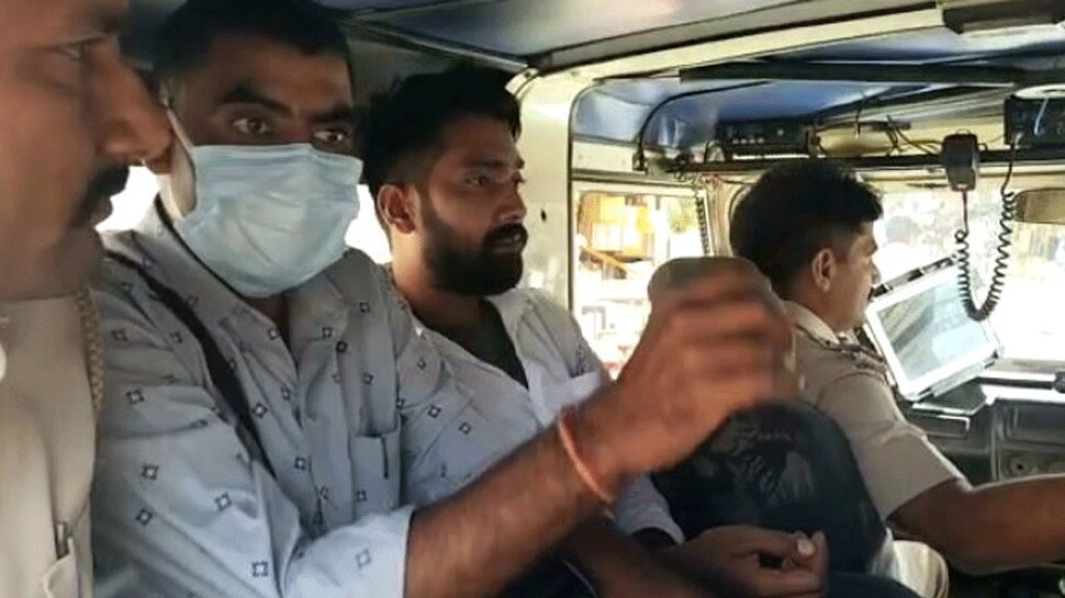पटवारी भर्ती परीक्षा में पकड़े गए मुन्ना भाई, केंद्र अधीक्षक की सर्तकता से खुलासा