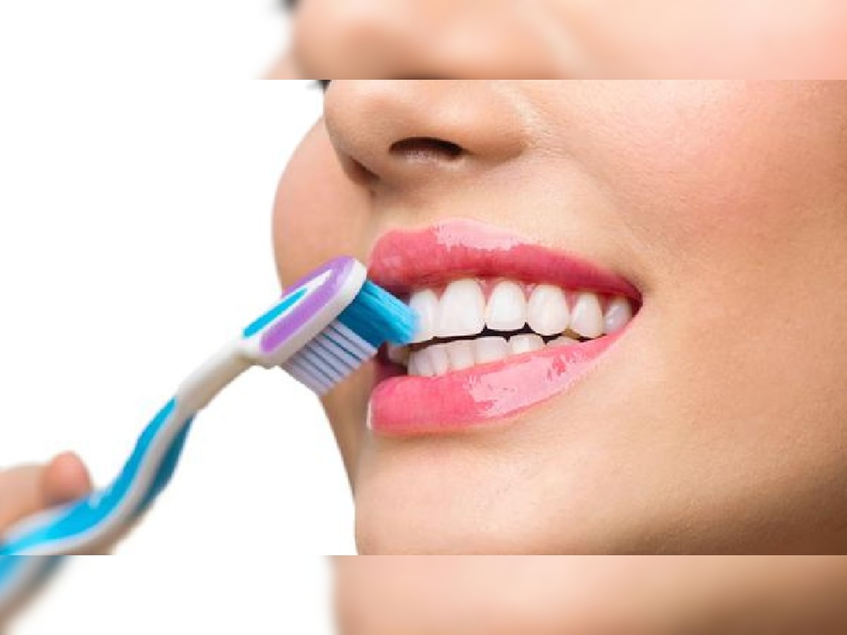 Tips to sparkling teeth