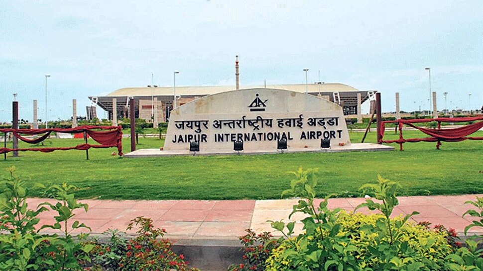 Rapid RTPCR के नाम पर Jaipur Airport पर वसूले जा रहे 3 हजार रुपये, विधायक ने किया विरोध