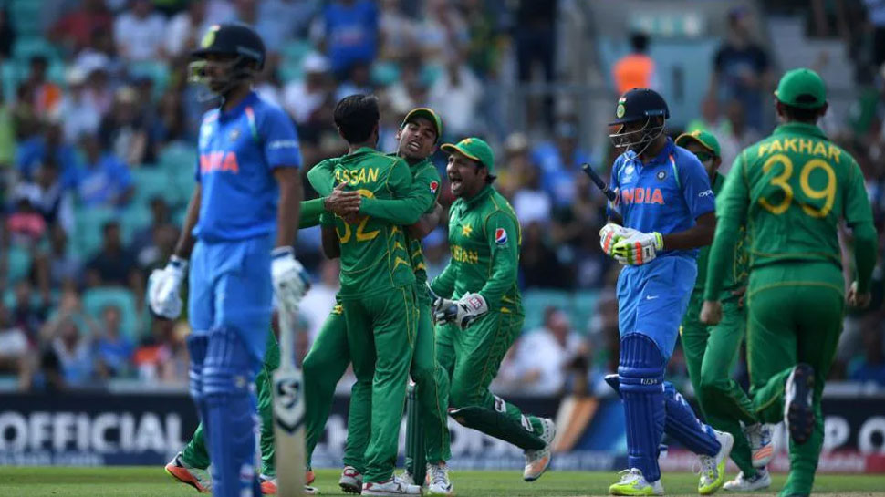IND vs PAK: पाकिस्तान के खिलाफ इस स्टार खिलाड़ी का कटा पत्ता, वार्मअप मैचों में किया था कमाल
