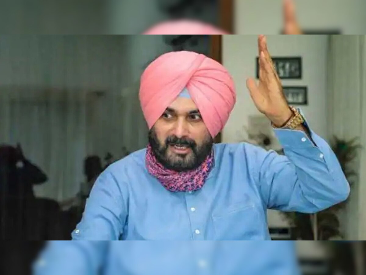 ପୁଣି ତାତିଉଠିଲେ Navjot Singh Sidhu; କହିଲେ ପଛ ସିଟରେ ମୁଁ ବସିବି ନାହିଁ