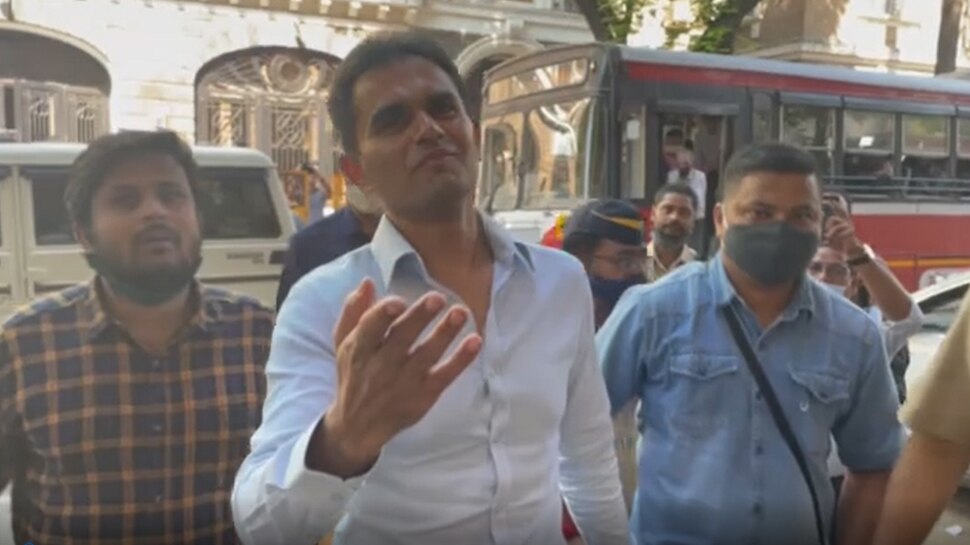 ड्रग्स केस में नया मोड़, एनसीबी अफसर समीर वानखेड़े की बढ़ीं मुश्किलें; रिश्वत के आरोप पर जांच शुरू