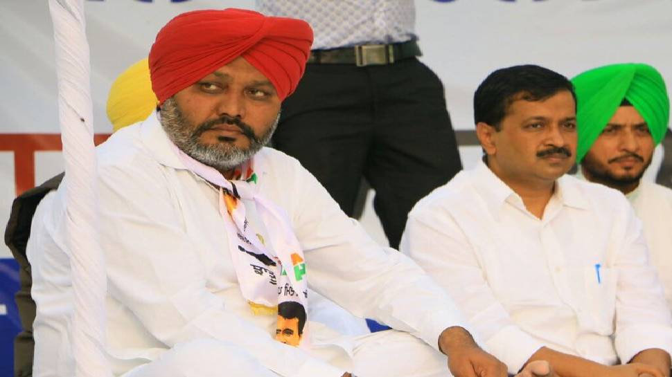 ਆਈ.ਐਸ.ਆਈ ਦੀ ਏਜੰਟ ਨੂੰ ਮਹਿਮਾਨ ਬਣਾ ਕੇ ਘਰ ਵਿੱਚ ਰੱਖਣ ਵਾਲਾ ਕੈਪਟਨ ਅਮਰਿੰਦਰ ਸਿੰਘ ਭਾਜਪਾ ਲਈ ਹੋਇਆ ਦੇਸ਼ ਭਗਤ : ਚੀਮਾ