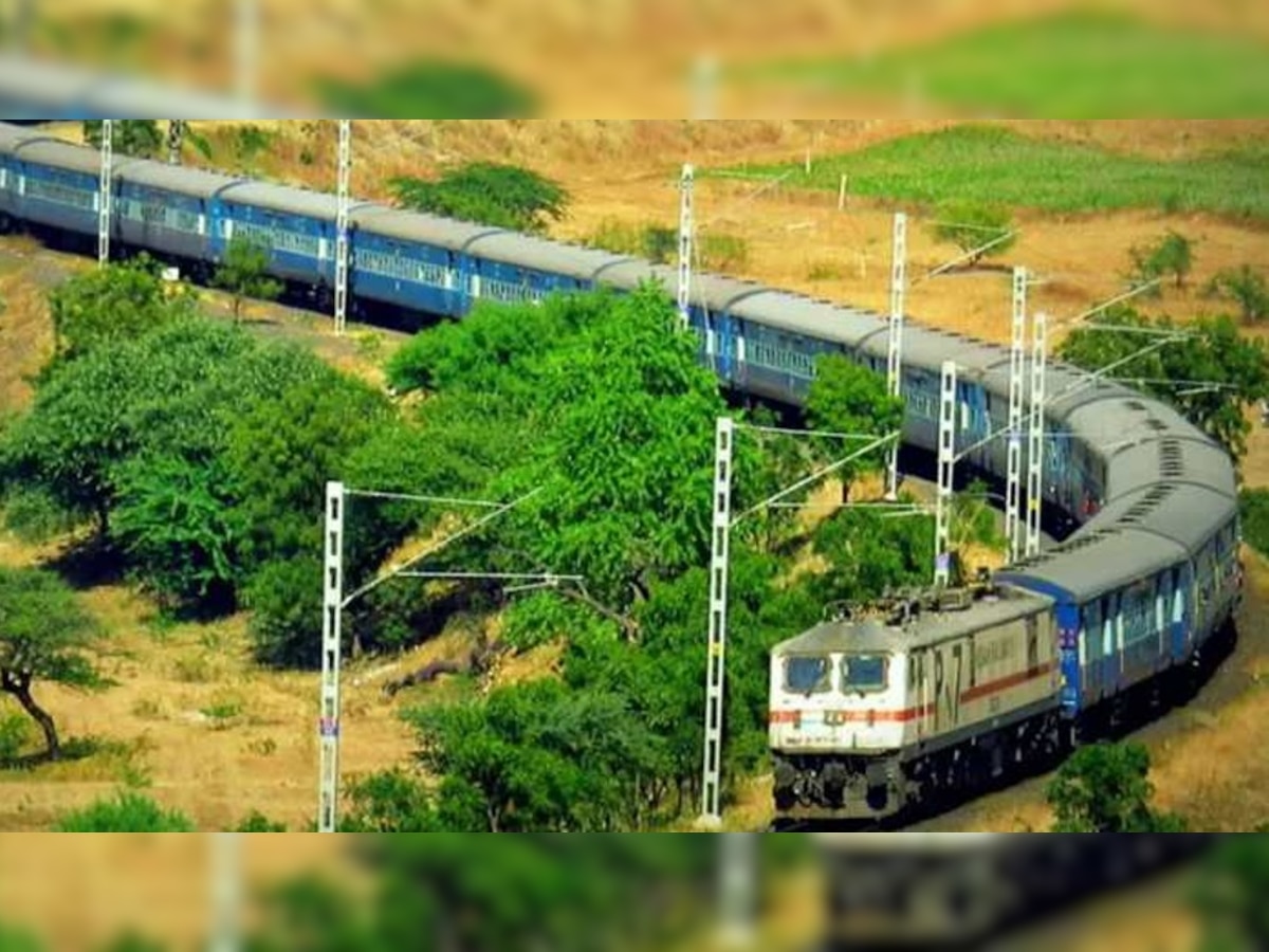 Indian Railways: दिवाली और छठ पर रेलवे चला रहा स्पेशल ट्रेन, जल्दी से बुक करें टिकट 