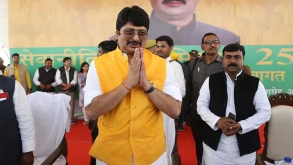Raja Bhaiya party Jansatta Dal Loktantrik will contest on 100 seats in UP Election alliance with no one | राजा भैया का एलान: उनकी पार्टी UP की 100 सीटों पर लड़ेगी चुनाव,