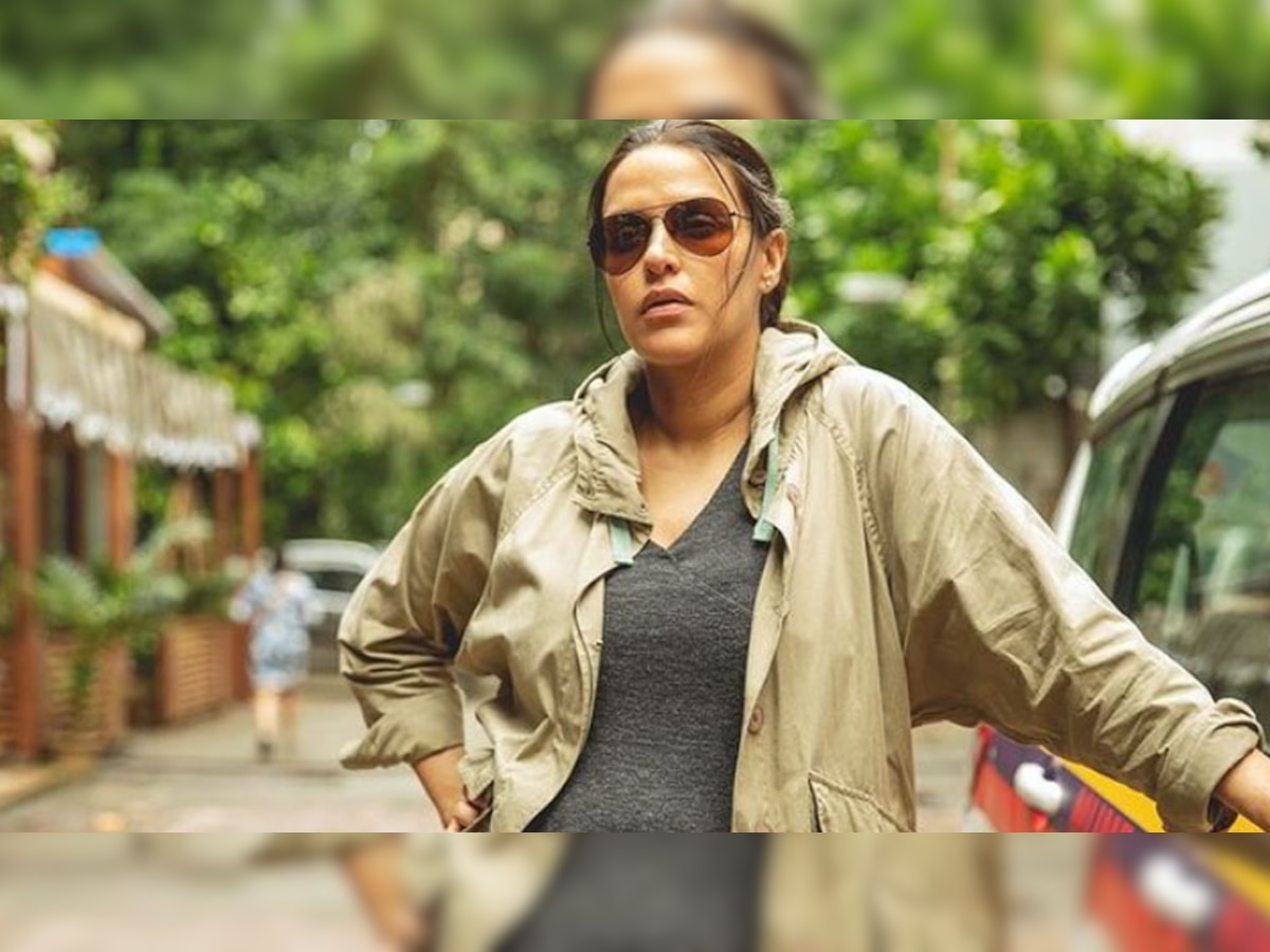 Neha Dhupia ने बच्चे को दूध पिलाते हुए शेयर की PHOTO, इंटरनेट पर मचा बवाल