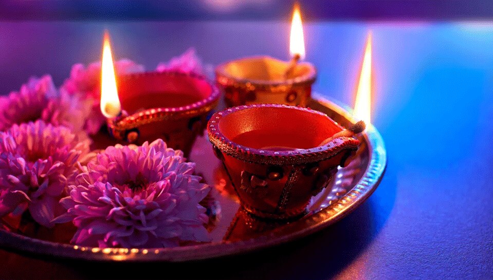 Diwali Festival Know Dhanteras Narak Chaturdashi Diwali Govardhan Puja And Bhai Dooj Dates Shubh 3204