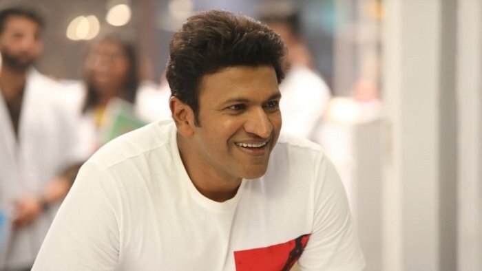 Puneeth Rajkumar की मौत से फैंस को लगा शॉक, किसी ने की आत्महत्या तो किसी को आया अटैक