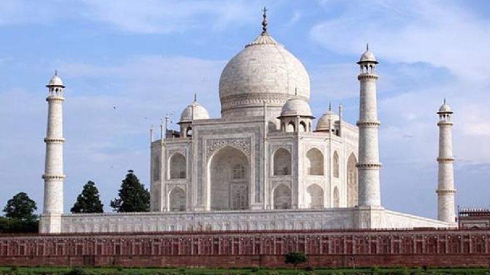 Agra Zika Virus: जारी हुए हेल्पलाइन नंबर्स, ताज के दीदार से पहले होगी स्क्रीनिंग
