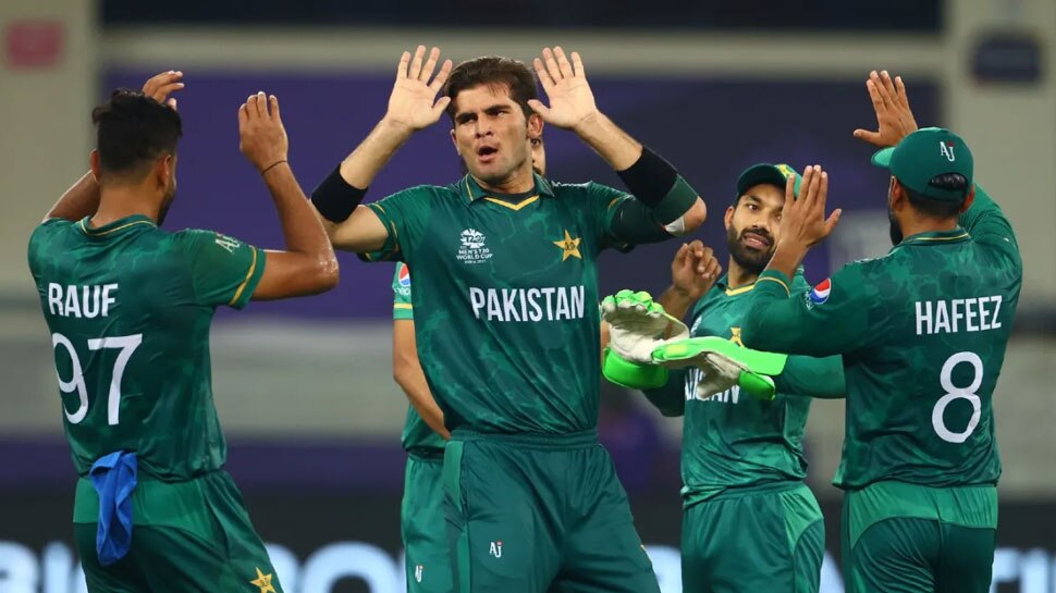 पाकिस्तान के खिलाफ T20 World Cup में हार का दुख नहीं झेल पाया ये खिलाड़ी, अचानक ले लिया संन्यास