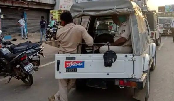 बिहारः पान खाकर खिड़की से बाहर थूका तो सीने में दाग दी गोली
