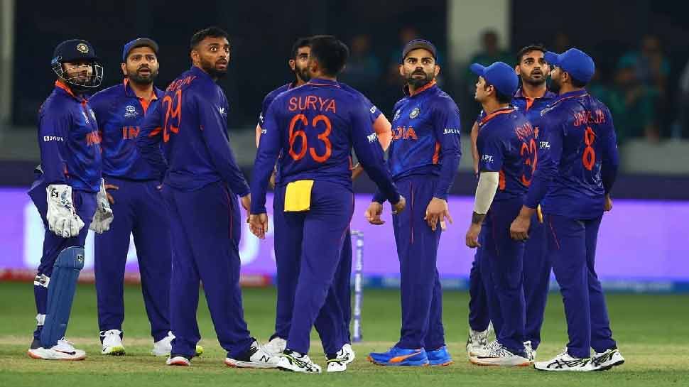 इस दिग्गज ने दिया बड़ा बयान, टीम इंडिया का रिमोट कंट्रोल दूसरों के हाथों में!