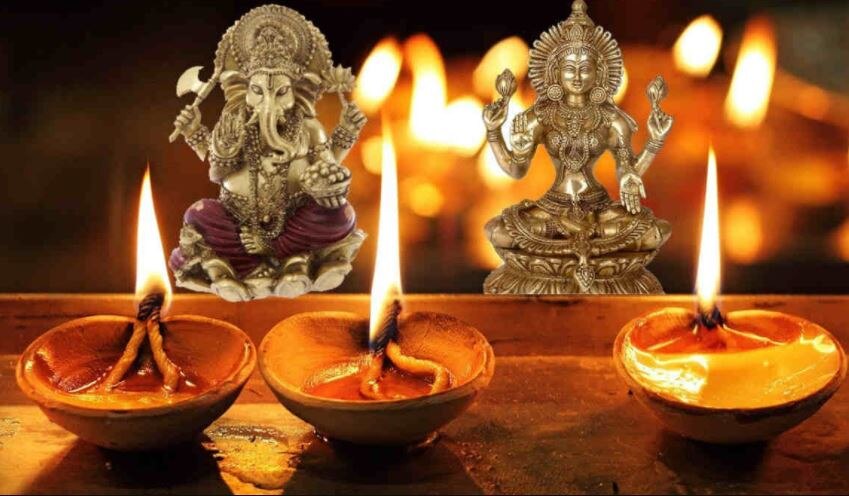 Happy Diwali 2021 Wishes: 'रंगोली से सजा है...', इन SMS के जरिए प्रियजनों की दिवाली को मनाएं खास