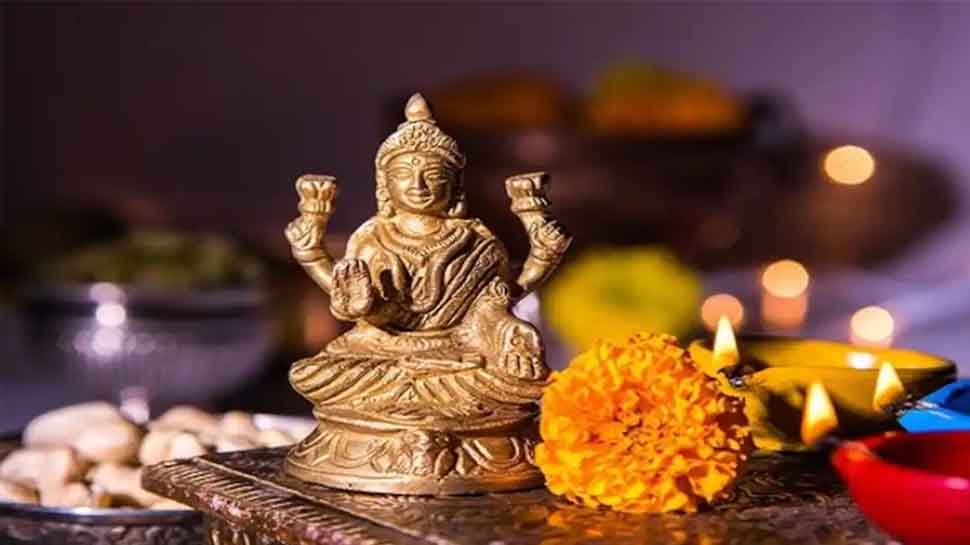 Diwali 2021 Laxmi Puja Shubh Muhurat Vidhi Pujan Samagri List Mantra ...